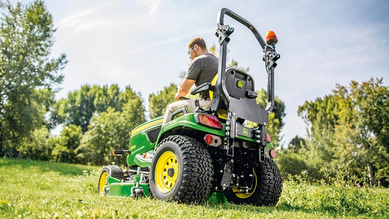 X949, accessoires, tracteurs de jardin, équipement de tonte autoporté, série X900, arceau/cadre de sécurité en cas de retournement