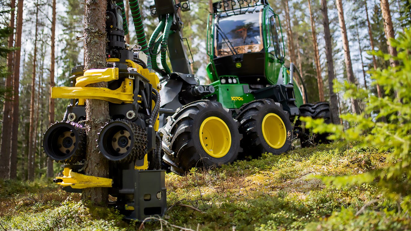 John Deere 1070G avec H212